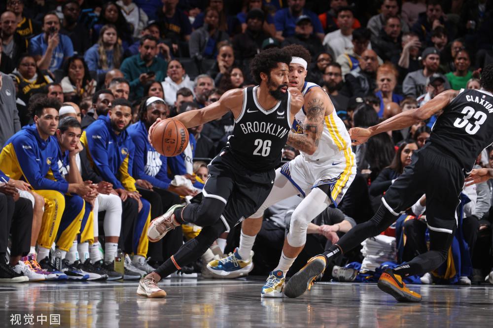 轻球员难以 轻球员难以