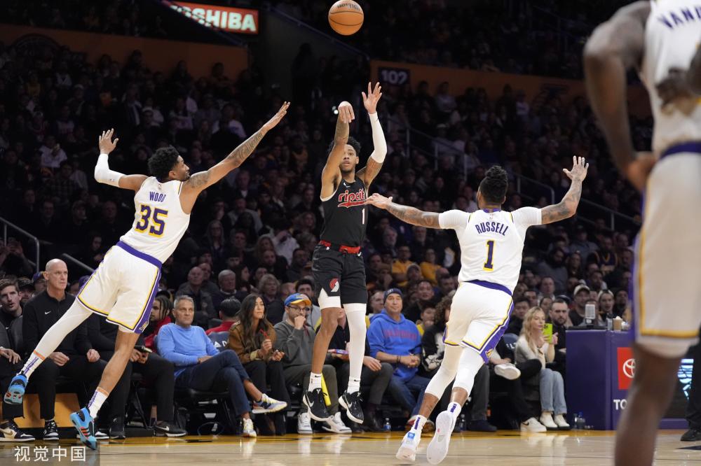 队的表现 队的表现