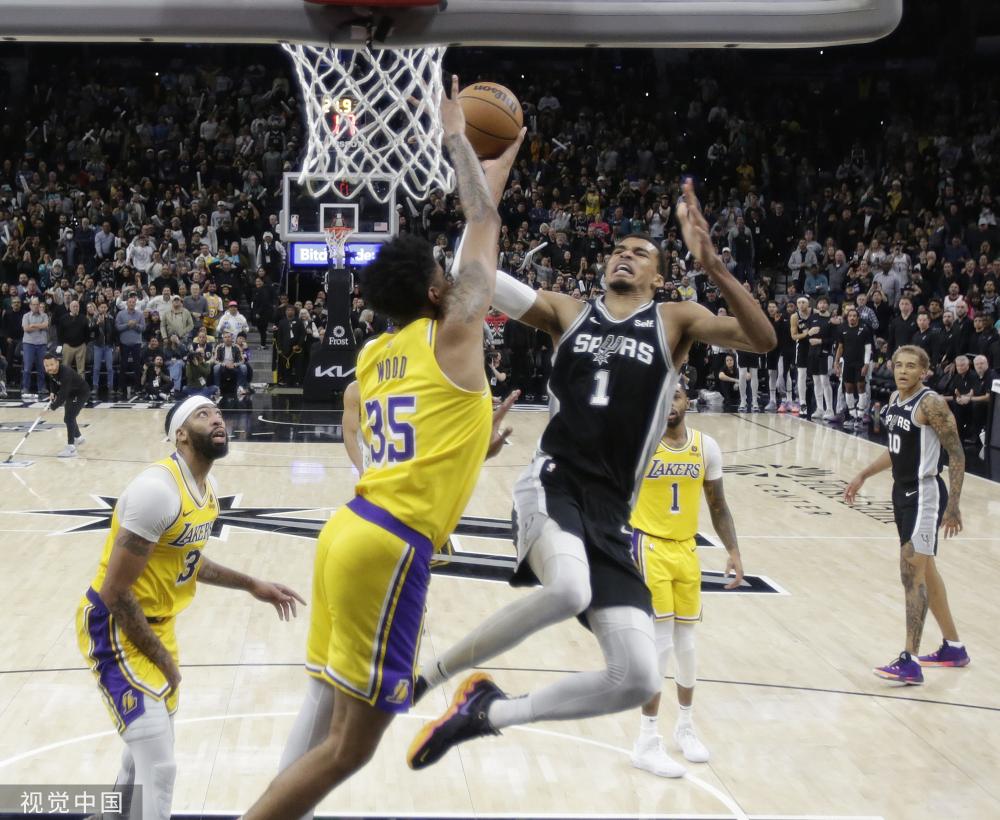 在后两节明 在后两节明